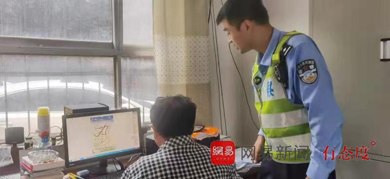 情系眾多莘莘學(xué)子 守護(hù)校園交通安全