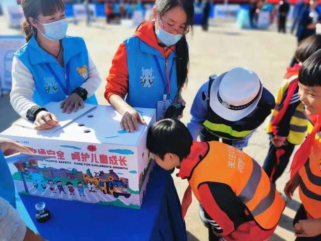美麗鄉村行 | 關注交通安全 呵護兒童成長 保定公安交警攜手壹基金舉辦兒童交通安全公益行活動！