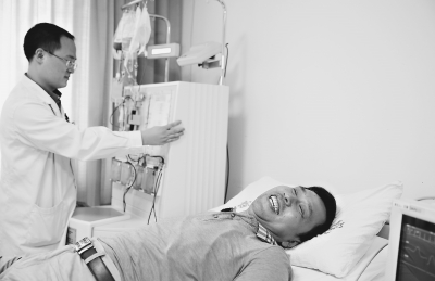 數次請假被單位拒絕 襄陽校車司機辭職來漢捐髓