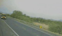 美國校車為什么安全性更高？