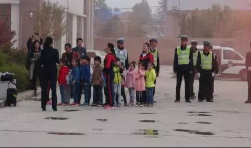 宇通“袋鼠行動(dòng)”校車安全大講堂