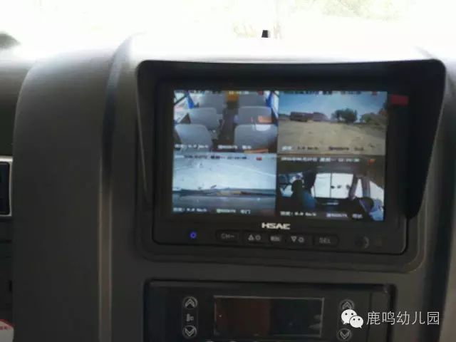 天津鹿鳴幼兒園校車來了