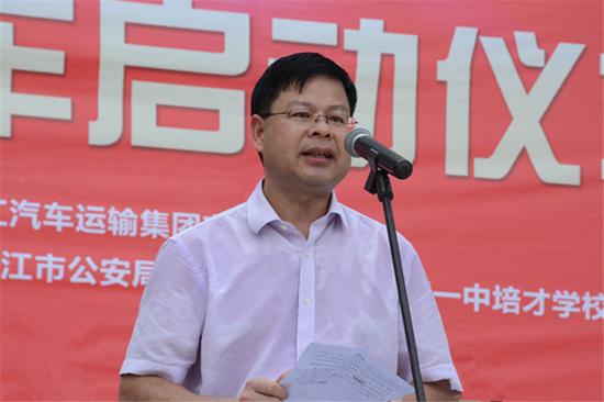 廣東湛江首批15輛智能校車9月1日將投用