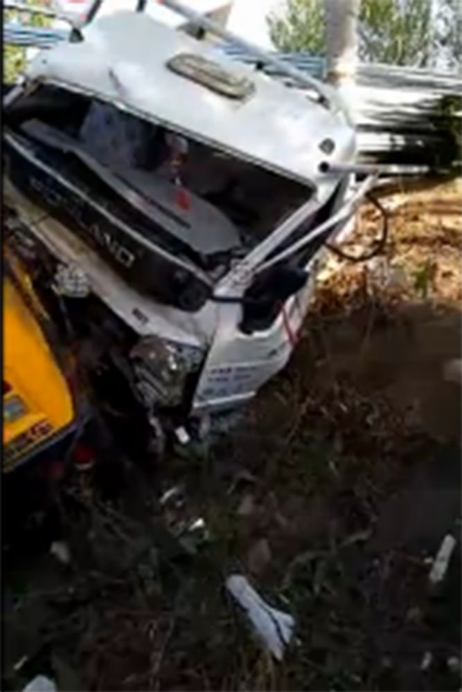 遼寧一幼兒園校車與貨車慘烈相撞 多名幼兒受傷