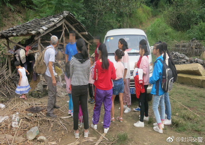 超員還無資質 射洪縣又一“黑校車”被重罰