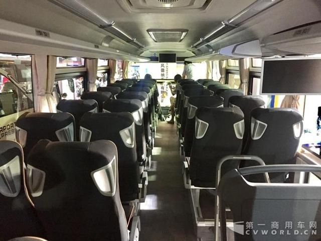 智能化與高端化產品亮相 宇通打響道路運輸第一槍