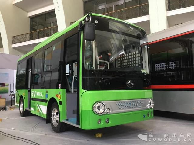 智能化與高端化產品亮相 宇通打響道路運輸第一槍