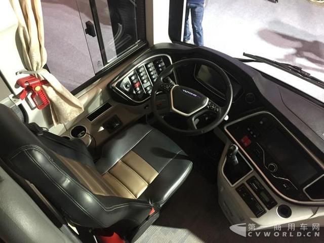 智能化與高端化產品亮相 宇通打響道路運輸第一槍