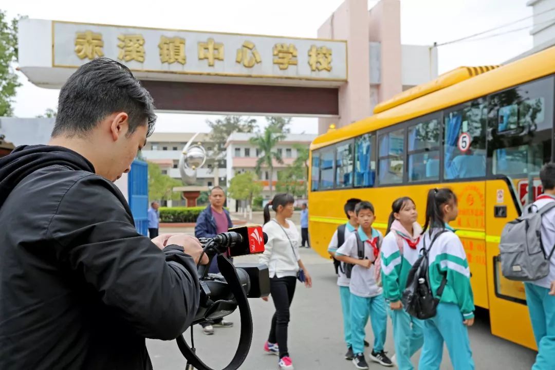江門：政府購買資源，臺山實施校車接送保障學生安全