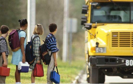 校車安全知識(shí)，小朋友乘坐校車要注意什么？