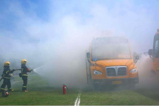 校車安全知識(shí)，小朋友乘坐校車要注意什么？