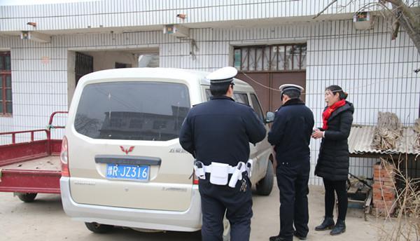 南陽社旗一天查處2起嚴重違法校車，駕駛員被處罰