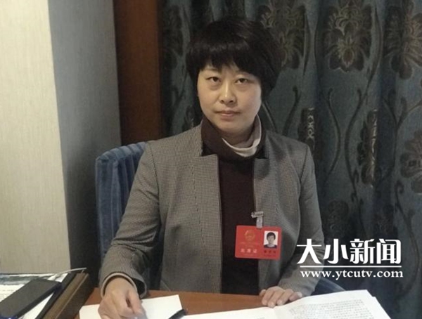 住煙省人大代表?xiàng)顚W(xué)麗：推行接駁校車，緩解交通擁堵