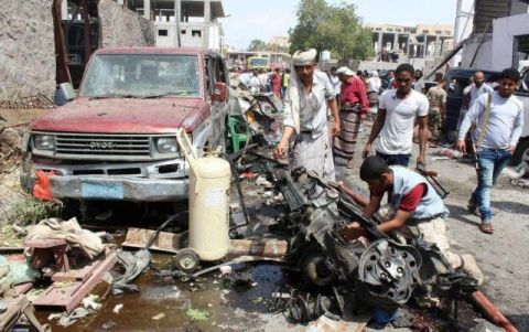 一枚美制炸彈砸向校車！40名兒童當場死亡，調查卻稱是誤炸