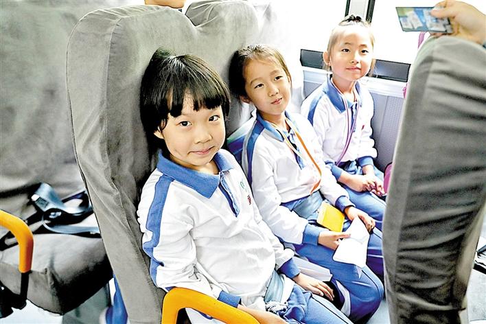 書記信箱：校車是否安全 一個按鍵讓家長放心