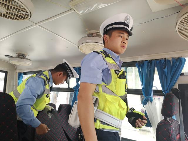 思南縣部門聯動開展校車運營專項整治行動