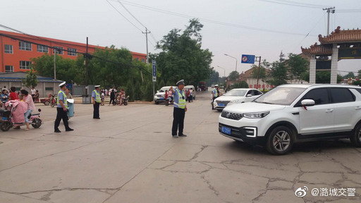 “七進”潞城 | 交警走進轄區小學開展交通安全集中整治工作