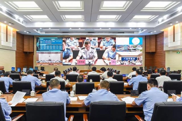 校車超載超員，小心被追究刑事責任！