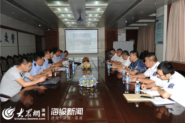 濱城交警召開校車安全座談會 確保轄區(qū)校車運營安全