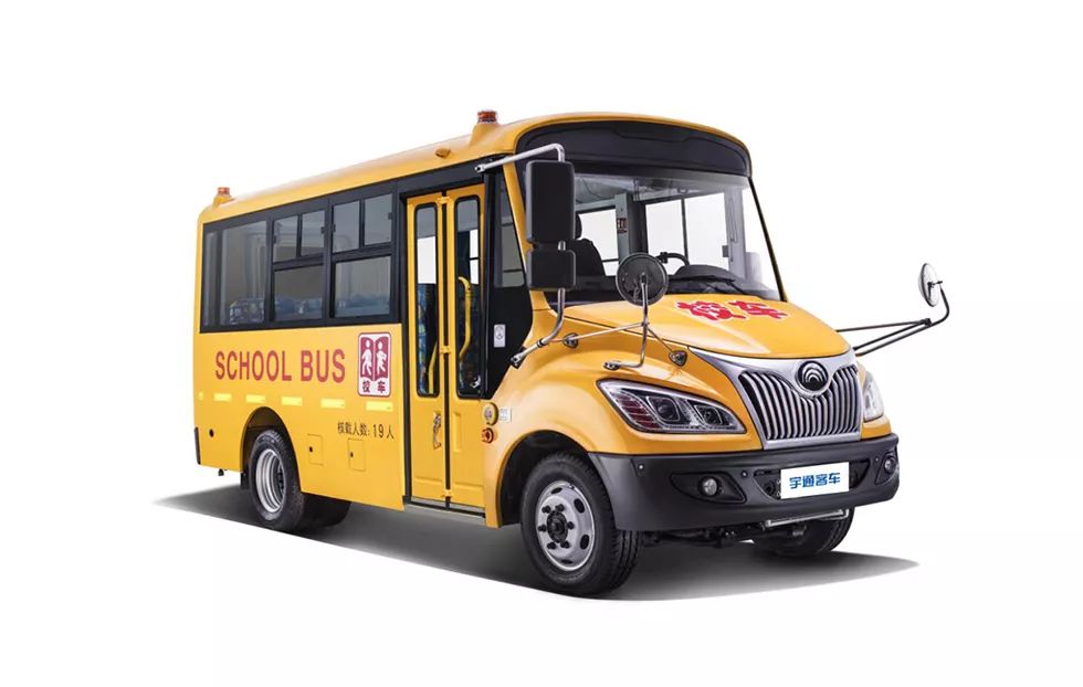 校車線上特惠購，油卡、車模禮不停！