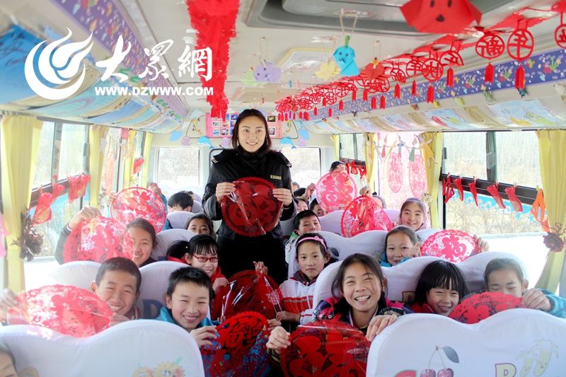 喜迎春節寒假 交運溫馨校車開展多彩活動