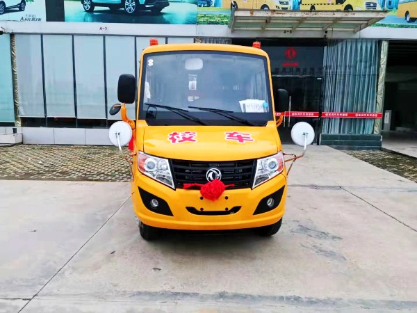 東風19座幼兒園校車