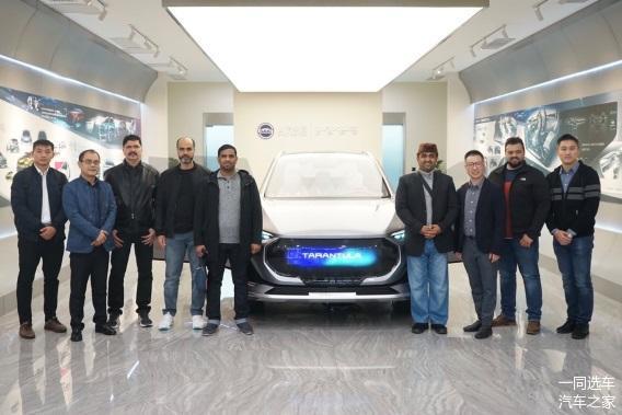 中東最大校車訂單花落誰家？186臺上汽MAXUS V80校車交付阿聯酋