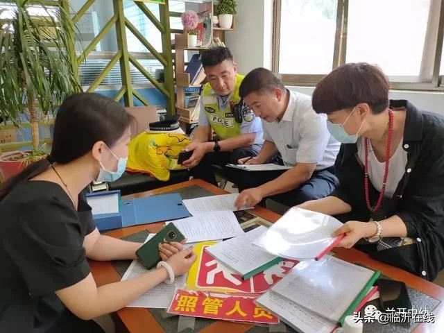 山東臨沂市蘭山經(jīng)濟開發(fā)區(qū)轄區(qū)幼兒園開展校車安全檢查工作