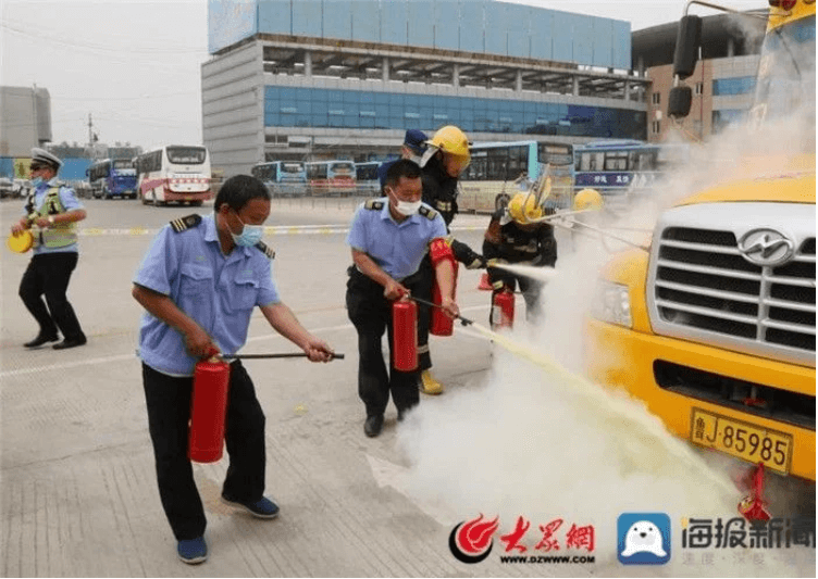 新泰市開展校車交通事故處置救援演練活動
