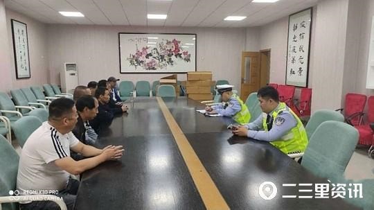 網(wǎng)友微博舉報西安一校車逆行！司機被處罰，涉事幼兒園被約談