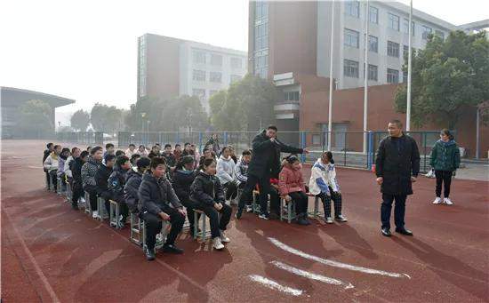 江蘇海安：年末歲底繃緊弦 校車、防震雙演練