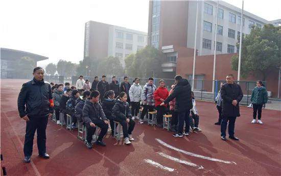 江蘇海安：年末歲底繃緊弦 校車、防震雙演練