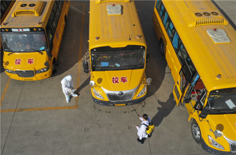 河北遵化：備校車 迎開學