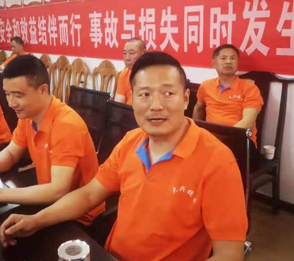 湖北：關注校車安全，鄂州大興校車一直在行動