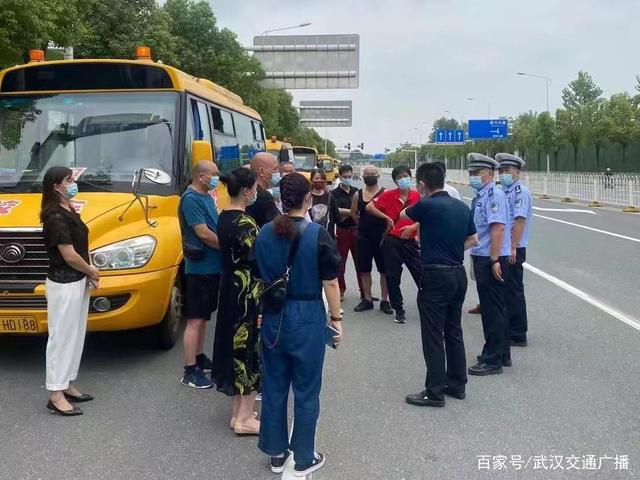 校車安全大檢查，筑牢平安上學路