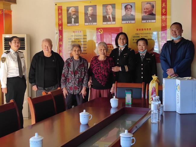 弘揚孝道！交運溫馨校車多點開花迎重陽節(jié)