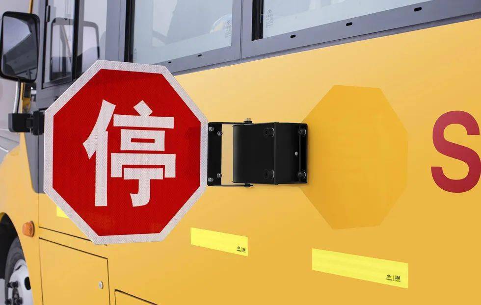 中國校車處于什么水平？