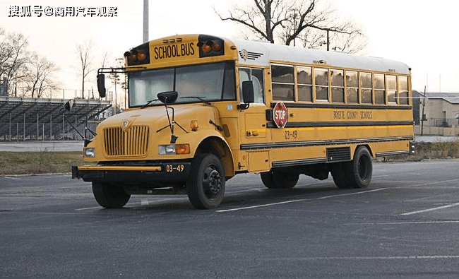 新能源校車(chē)何時(shí)能“持證上崗”？