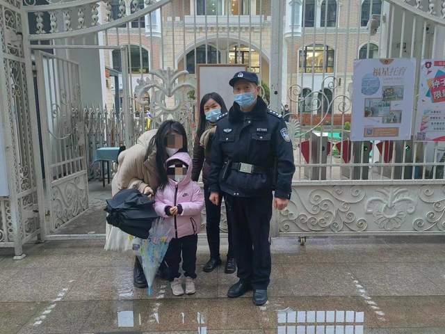 4歲“神獸”上錯校車，民警快速幫忙找回