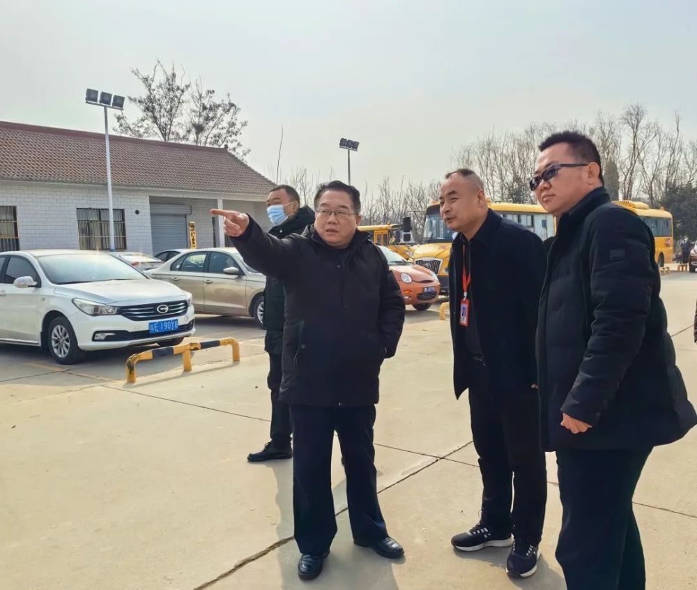 合陽教育：校車安全檢查 為幼兒乘車安全保駕護(hù)航