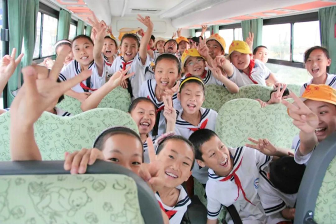 校車“大體檢” ，守護(hù)平安上學(xué)路