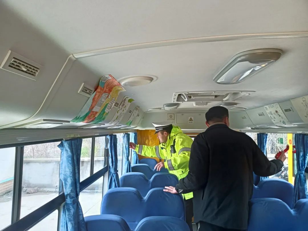 護航開學季，筑牢學生平安上學路——行千里校車開展安全大檢查