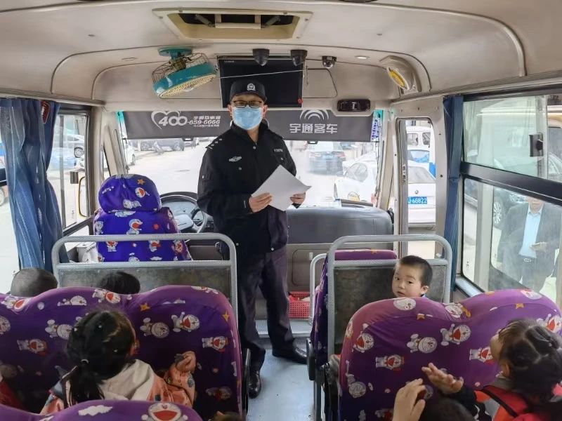 減量控大|嚴把校車安全關 筑牢平安上學路