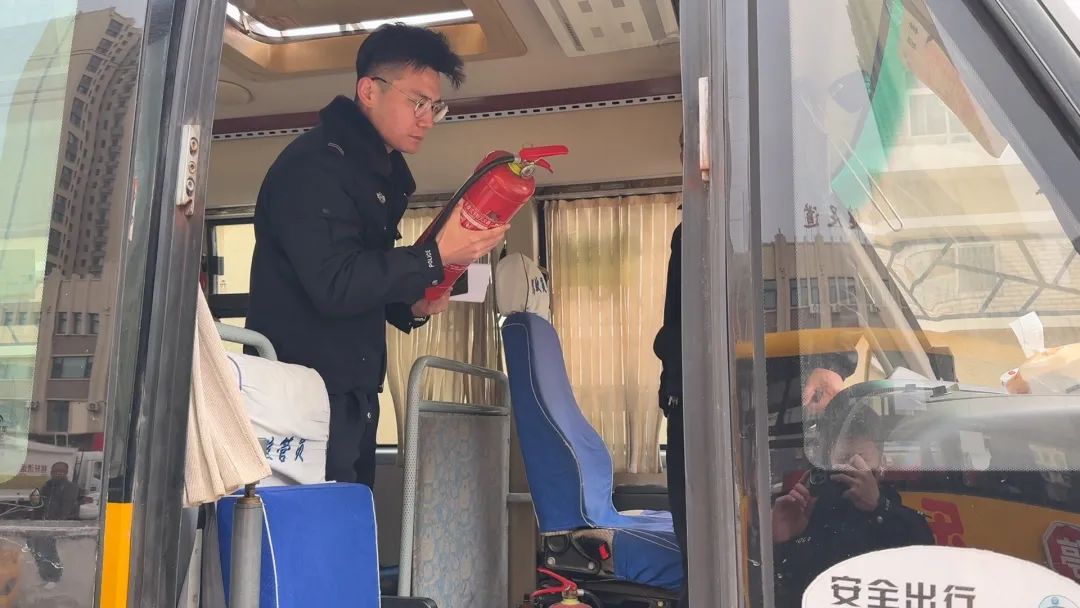 豫筑平安丨聚焦校車安全防線 護航學生乘車路