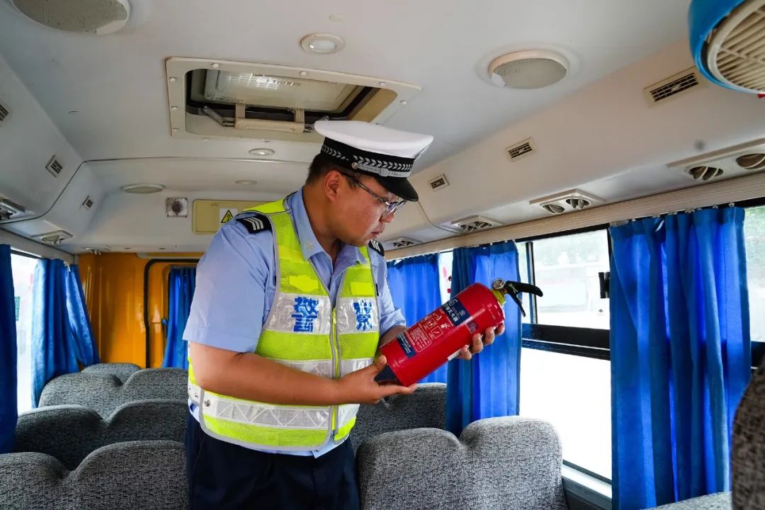 邯鄲冀南新區 | 開展校車安全專項檢查 筑牢學生出行安全防線