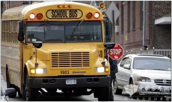 觀察|從校車超載入刑看國內(nèi)校車大環(huán)境