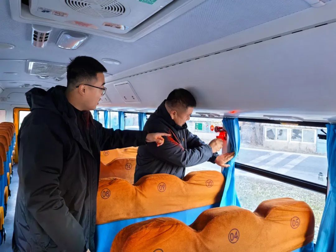 入冬之際 守護校車安全— 財落學校全面開展校車車況安全排查