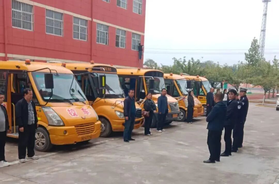 貞元中隊聯合多部門開展秋季校車安全專題培訓