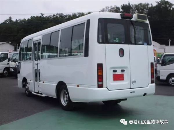 日本的幼兒園校車是什么樣的？