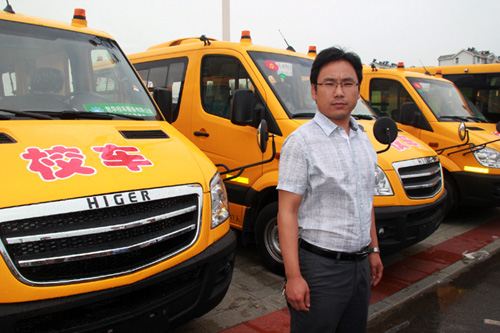 孝昌21輛“大鼻子”校車上崗 為鄉鎮孩子撐起保護傘